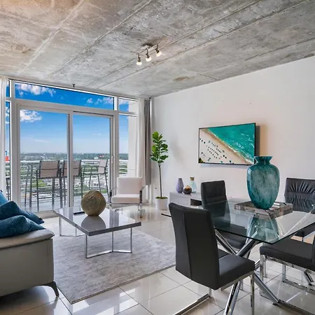 Luxury Exclusive Unit 1Br Midtown / Free Parking